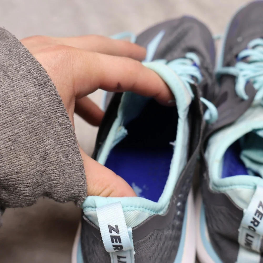 Altra Womens 9 Kayenta‎ Running Shoes Blue Lightweight Zero Drop Cushioned Jog